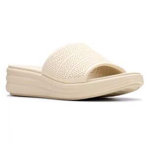 Clarks Cloudsteppers Drift Twist Slip-On Flat Sandals cream - 8